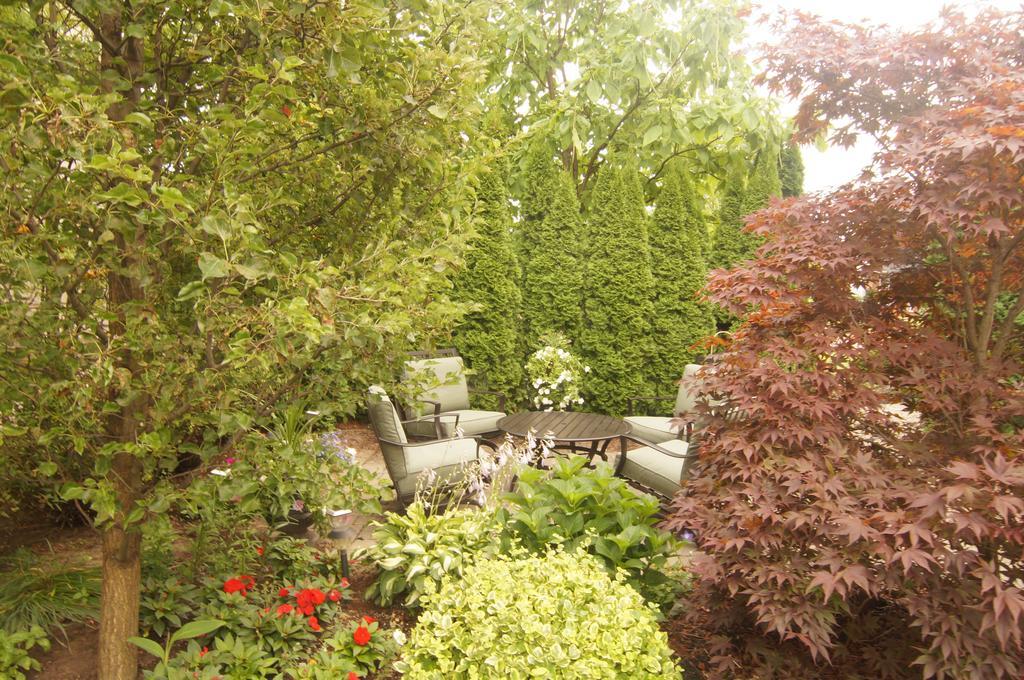 In Elegance Bed & Breakfast Niagara-on-the-Lake Ngoại thất bức ảnh